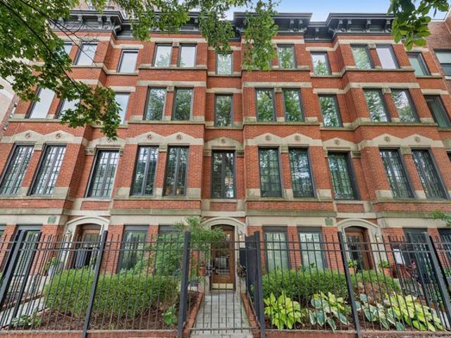 Condo for sale in Chicago Park, Illinois