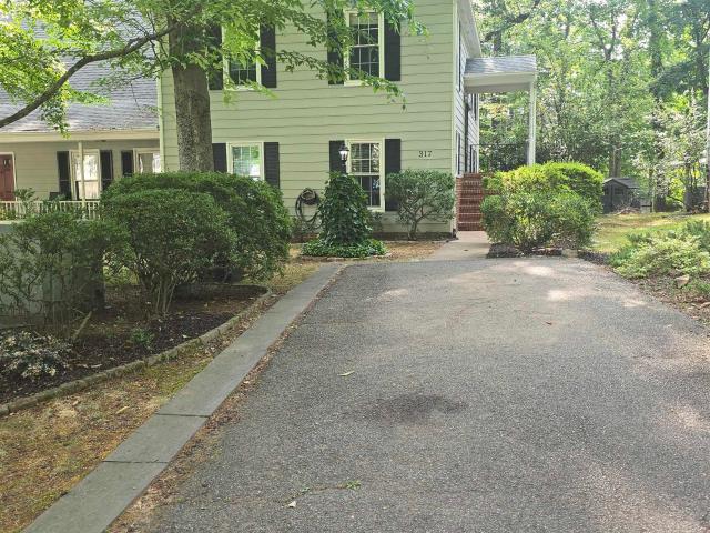 Townhouse for sale in Virginia