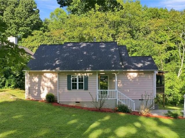 House for sale in Alamance, North Carolina