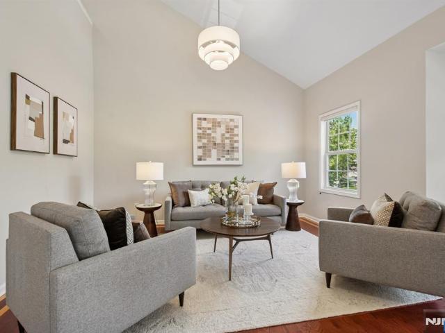 Townhouse for sale in Nutley