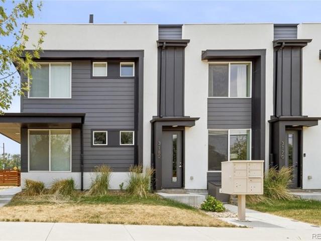 Townhouse for sale in Denver, Colorado