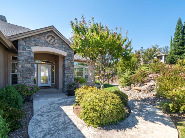House for sale in Shasta, California