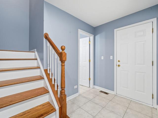 House for sale in Mchenry, Illinois