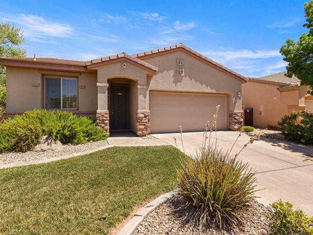 House for sale in Washington, Utah