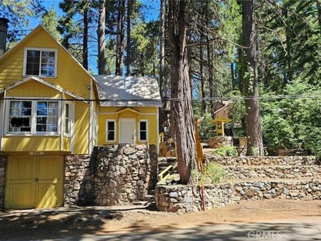 House for sale in Green Valley Lake, California