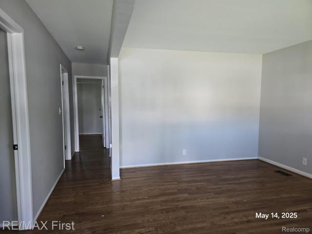 House for sale in Warren