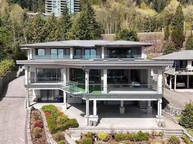 House for sale in West Vancouver, British Columbia