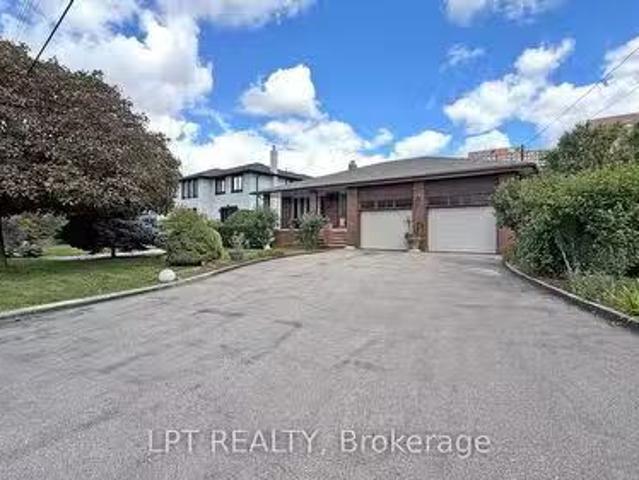 House for sale in Mississauga, Ontario