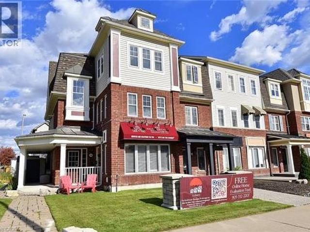 House for sale in Burlington, Golden Horseshoe