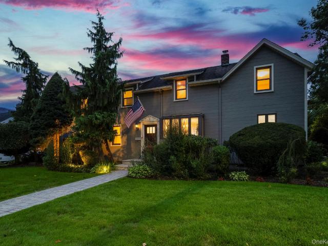 House for sale in Wantagh, Nassau County