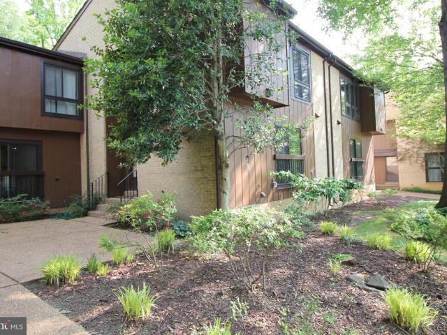 Townhouse for sale in Fairfax