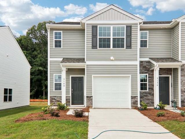 Townhouse for sale in Lincolnton, North Carolina