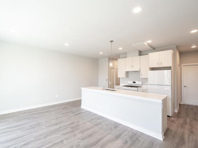 Condo for sale in Chicago Park, Illinois