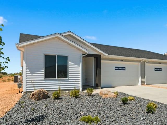Townhouse for sale in Iron, Utah