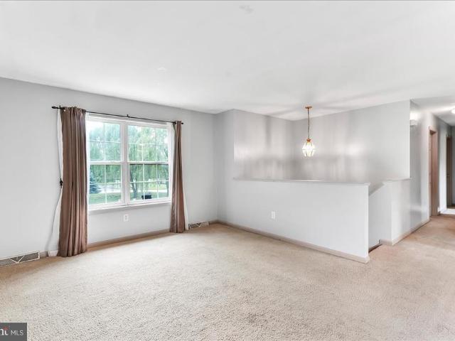 House for sale in Honey Brook