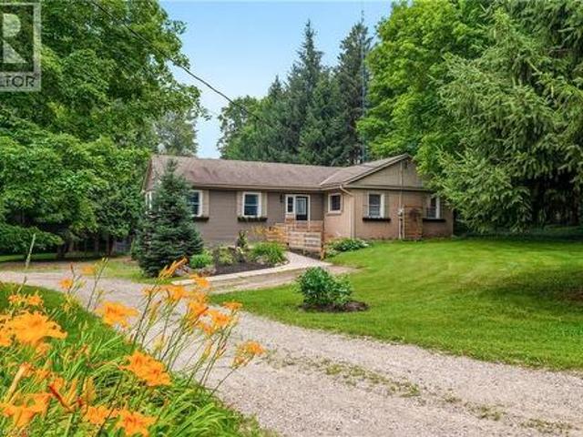 House for sale in Ancaster, Ontario