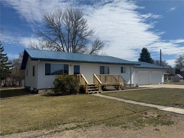 House for sale in Mahnomen, Minnesota