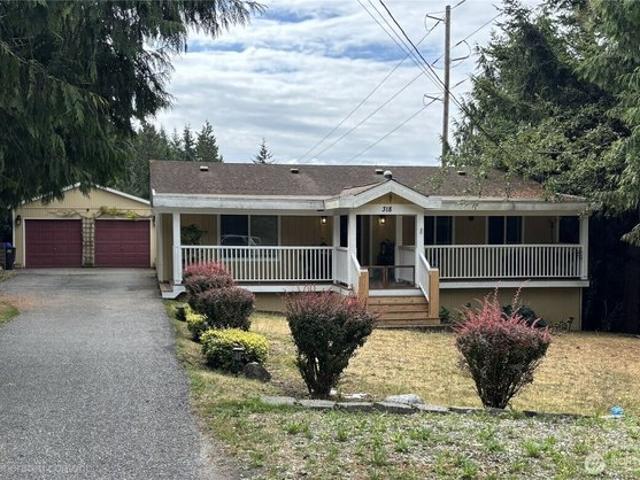 House for sale in Everett, Washington