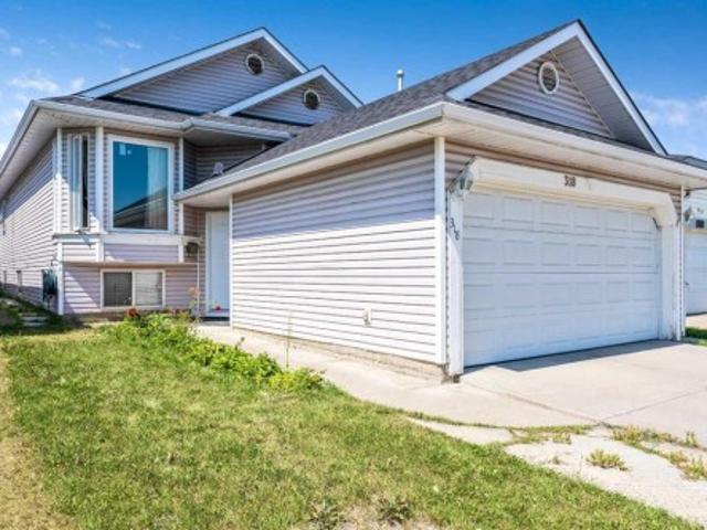 House for sale in Applewood Park, Calgary
