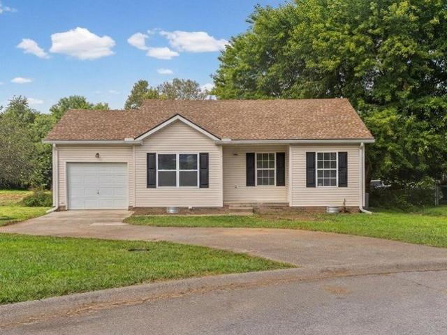House for sale in Fort Campbell, Kentucky