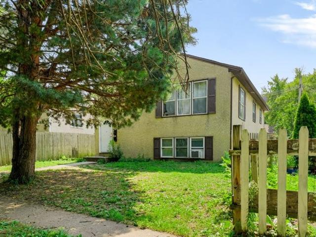 House for sale in West Side, Ramsey