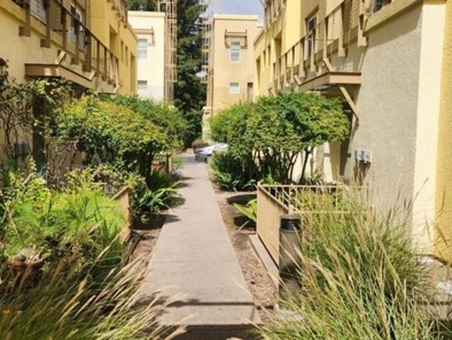 Townhouse for sale in Rohnert Park, California