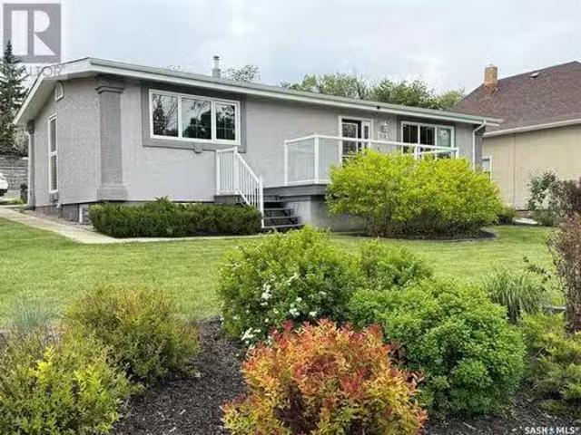 House for sale in Weyburn, Saskatchewan