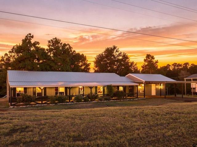 House for sale in Rusk, Cherokee County
