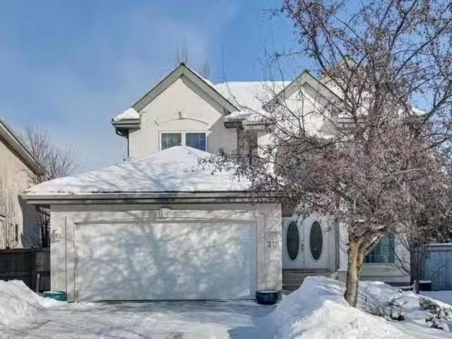 House for sale in Wedgewood, Alberta