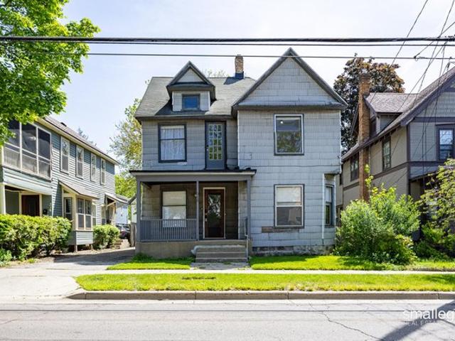 House for sale in Third Ward, Grand Rapids
