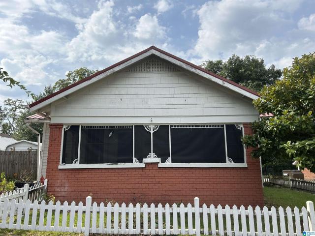 House for sale in Anniston, Calhoun County