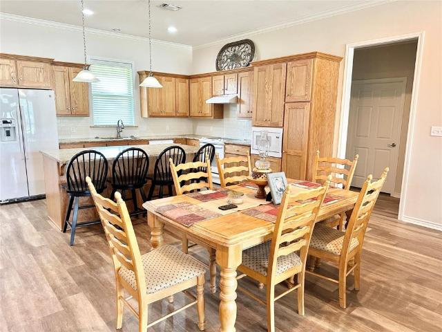 House for sale in Lindsay, Texas