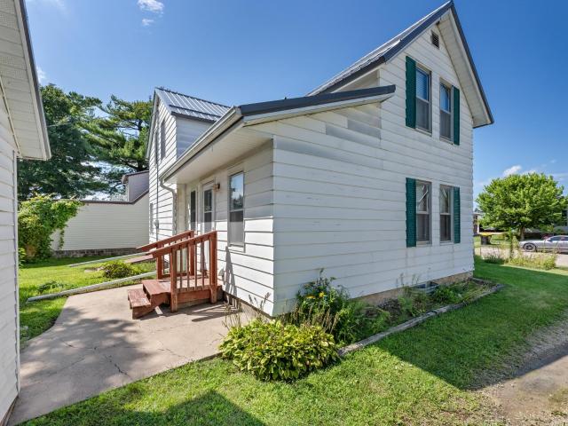 House for sale in Eastside Mobile Home Park, Caledonia