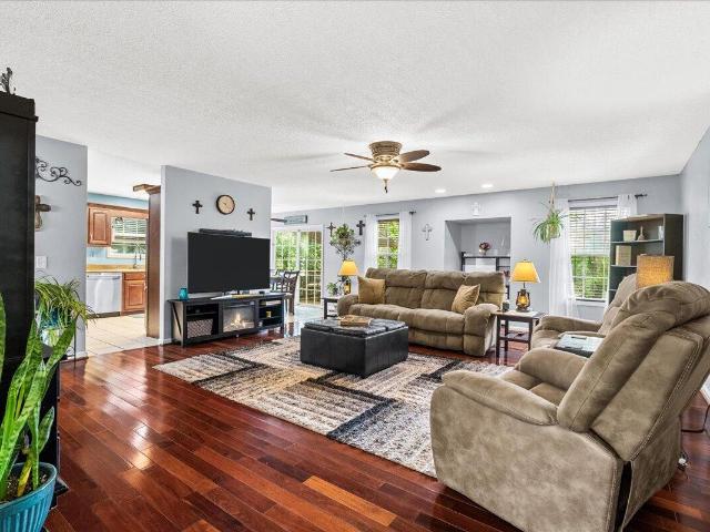 House for sale in Cohutta, Georgia