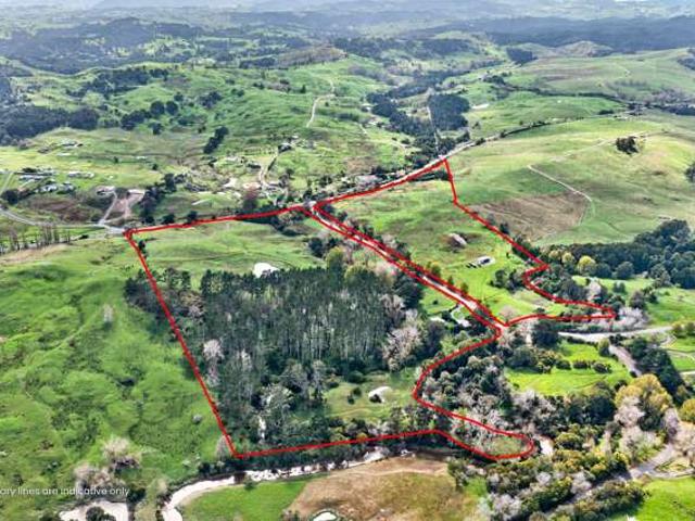 Property for sale in Paparoa, Northland