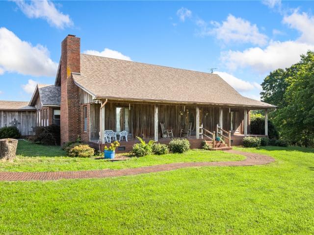 House for sale in Ark