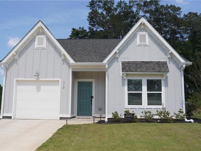 House for sale in Opelika, Alabama
