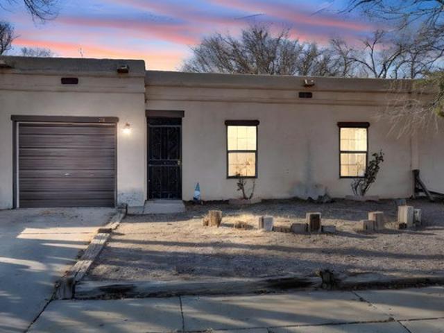 Townhouse for sale in Belen, New Mexico