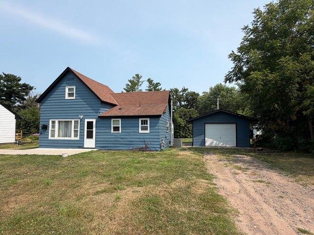 House for sale in Mora, Kanabec County