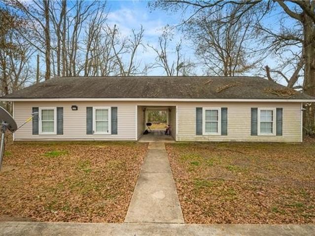 House for sale in Evergreen, Louisiana