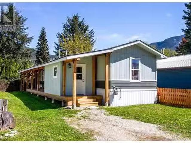 House for sale in Revelstoke, British Columbia