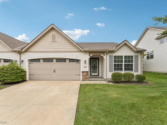Condo for sale in Eastlake, Ohio