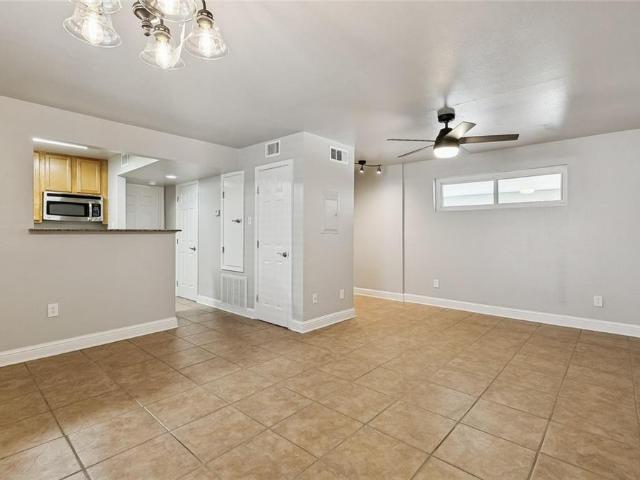 Condo for sale in Lakeshore West, New Orleans