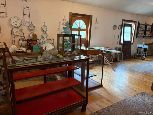 Commercial for sale in Ironwood, Michigan