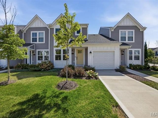 Townhouse for sale in Saint Charles, Missouri
