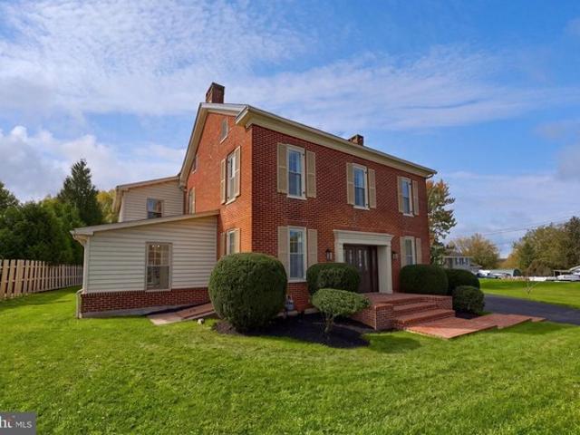 House for sale in New Oxford, Adams County