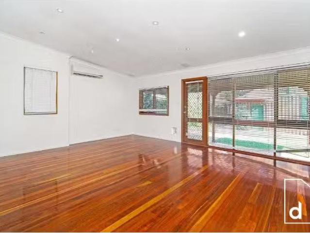 House for rent in Wollongong West, New South Wales