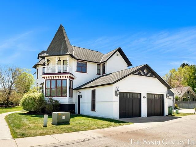 House for sale in Spring Lake, Michigan