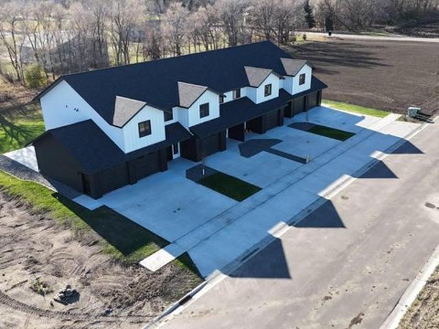 Townhouse for sale in Milbank, South Dakota