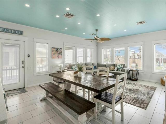 House for sale in Port Aransas House for sale in Port Aransas